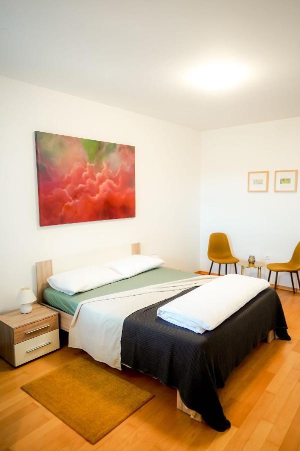 Apartment Rondo Pula Lovely And Sunny Exterior photo